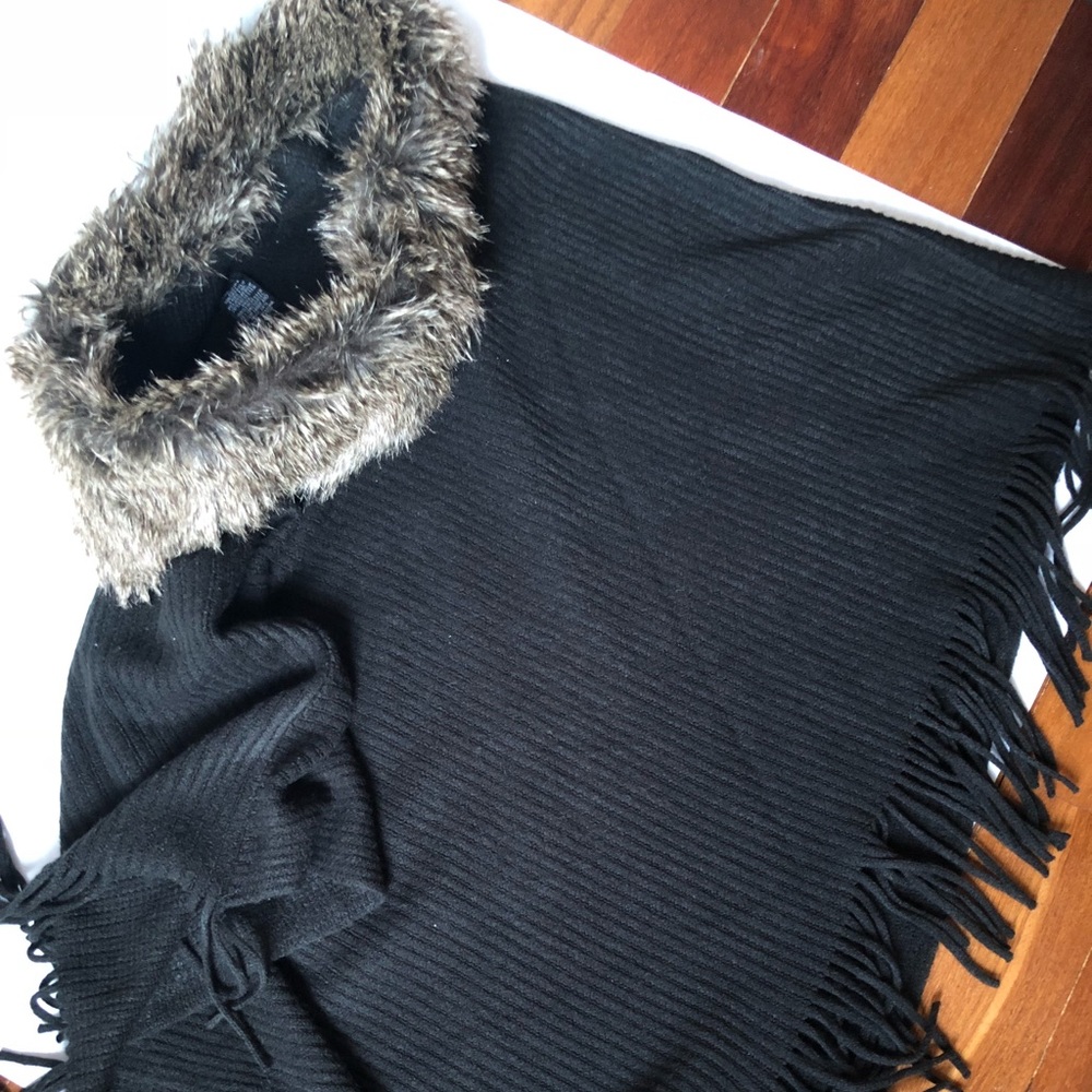 Black Poncho with Faux Fur